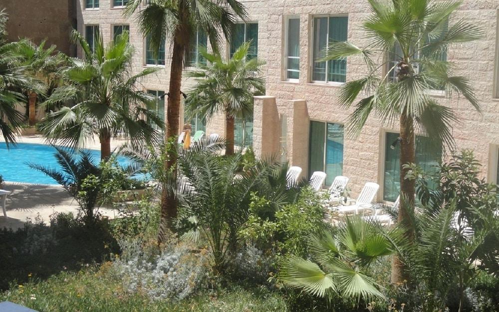 Petra Palace Hotel Wadi Musa Exterior foto