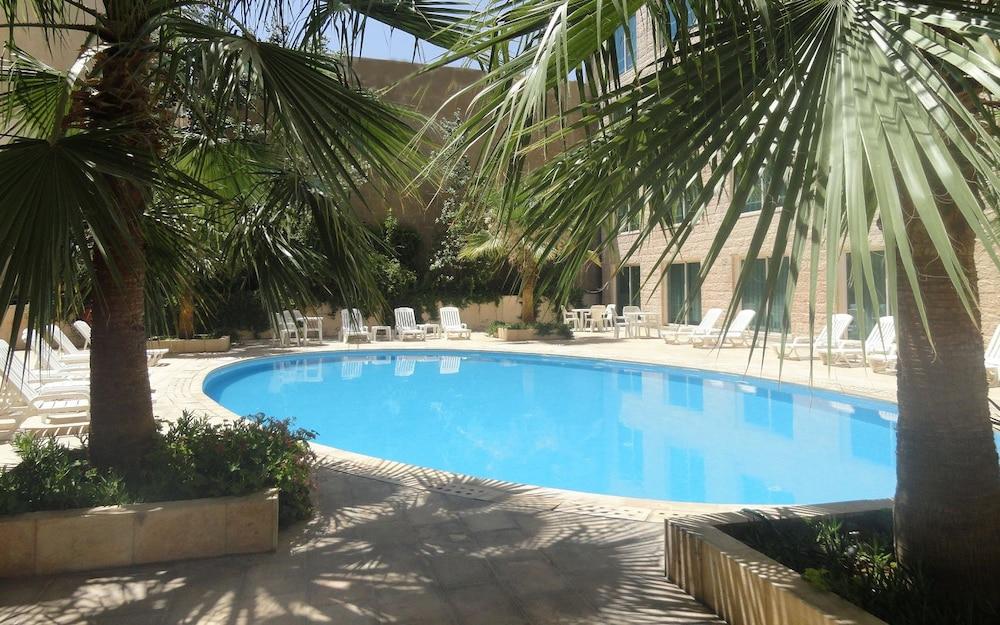 Petra Palace Hotel Wadi Musa Exterior foto