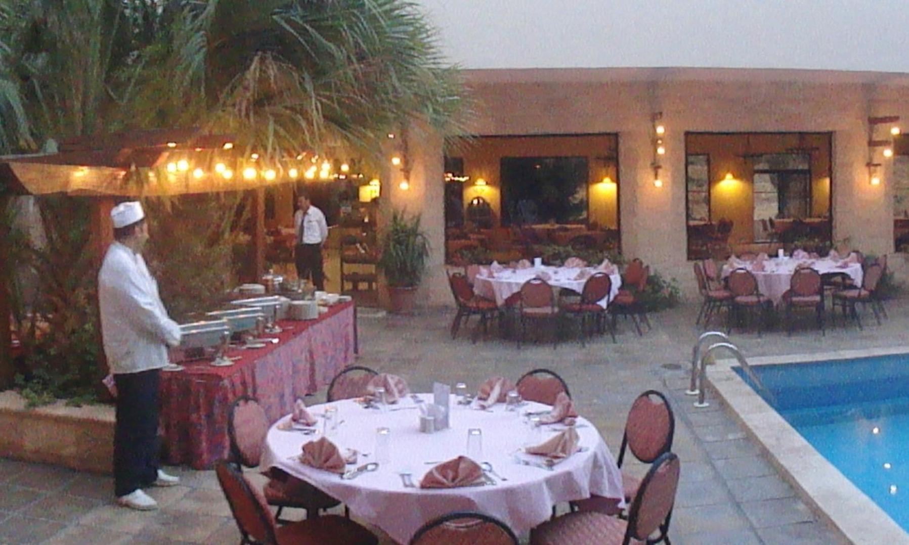 Petra Palace Hotel Wadi Musa Exterior foto