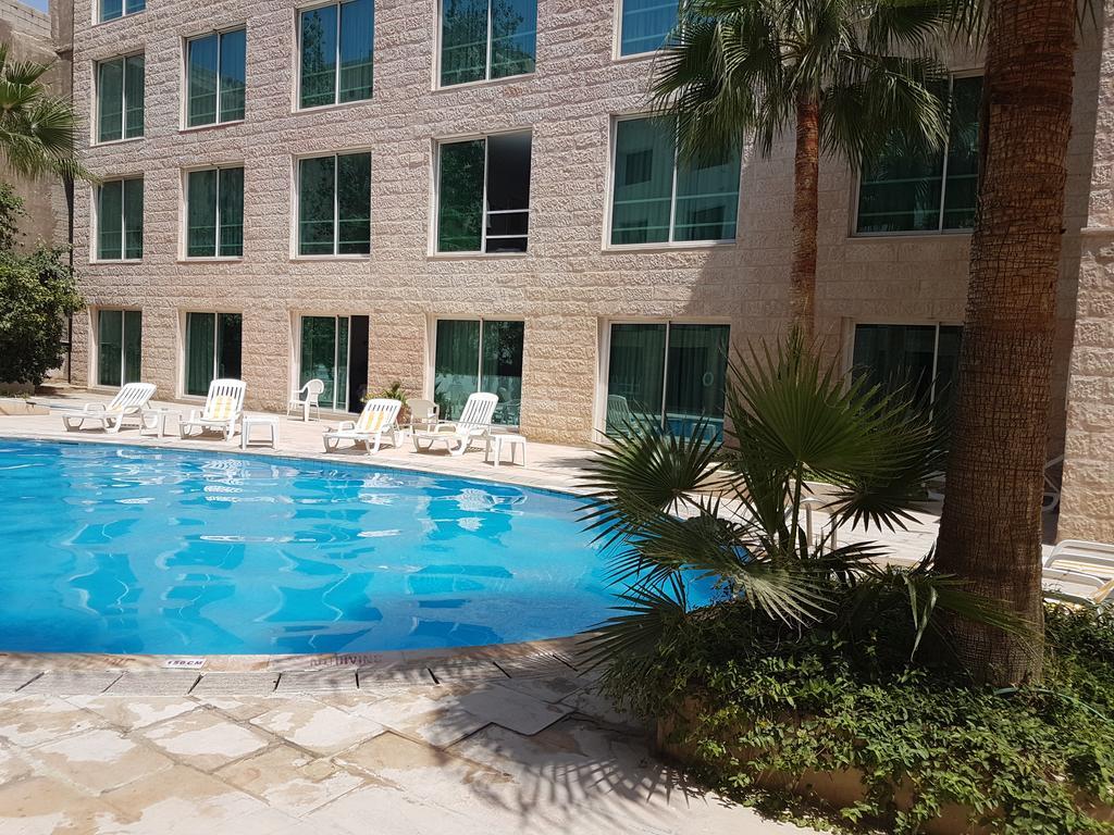 Petra Palace Hotel Wadi Musa Exterior foto